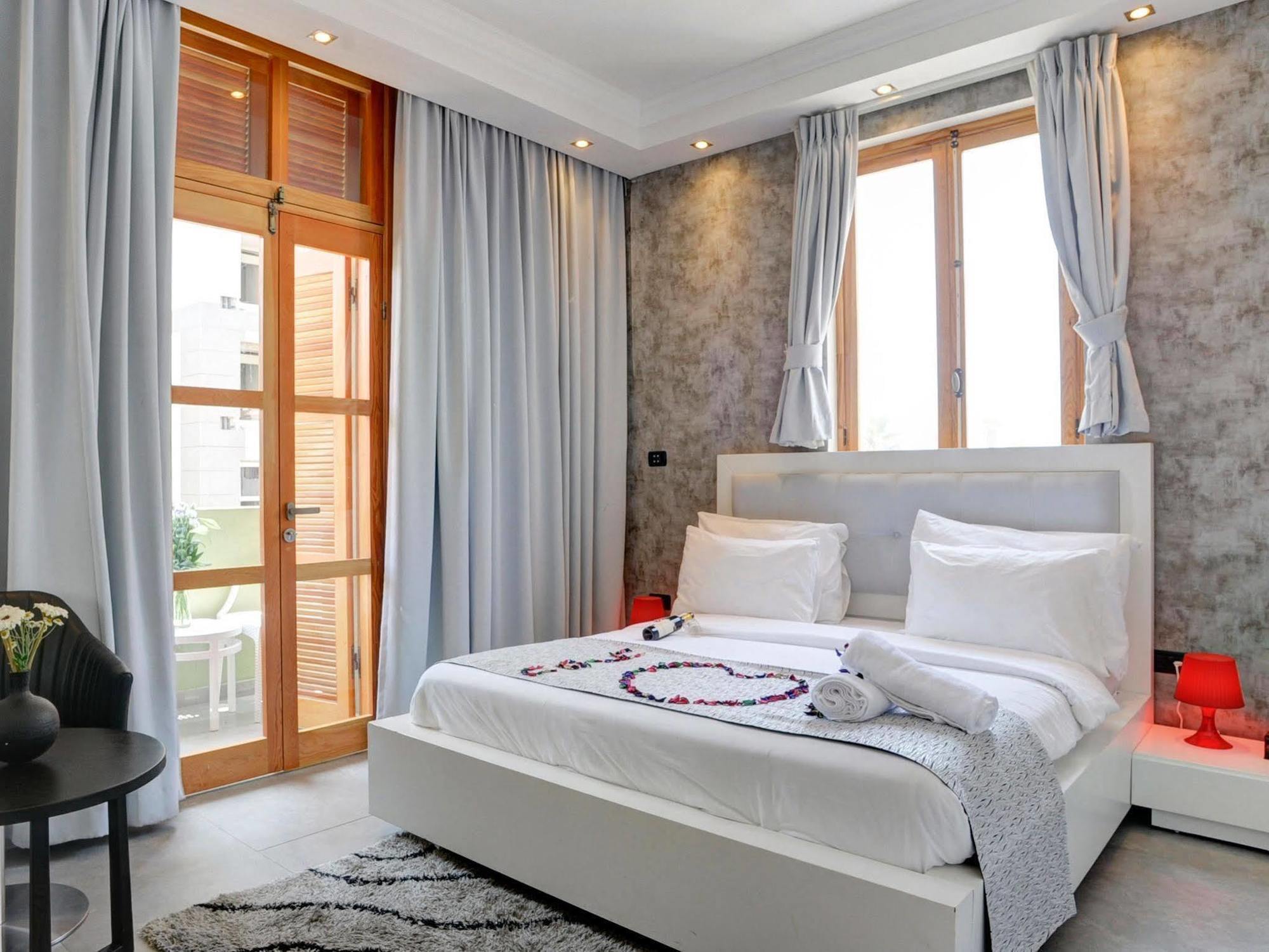 Residence Suites By Raphael Hotels Tel Aviv Buitenkant foto